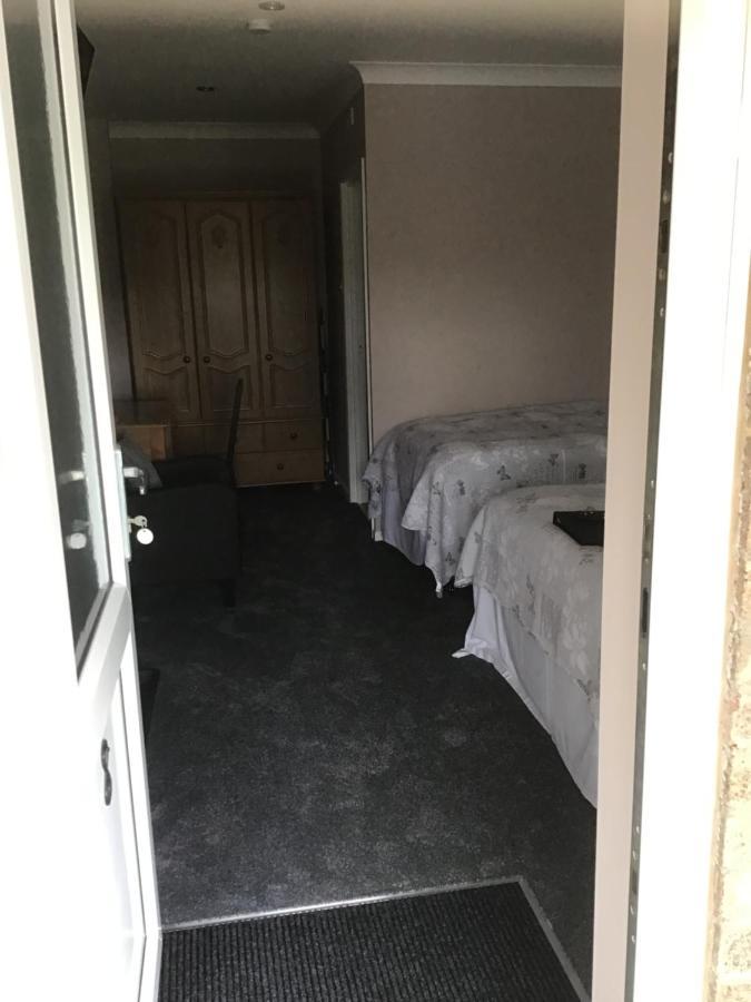 The New Inn Motel ヨーク エクステリア 写真